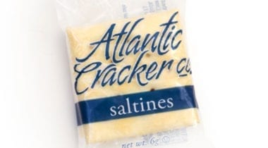saltine crakers in a wrapper, single serve soup crackers