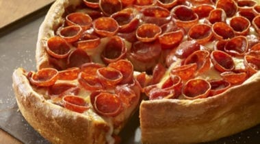 deep dish pepperoni pizza