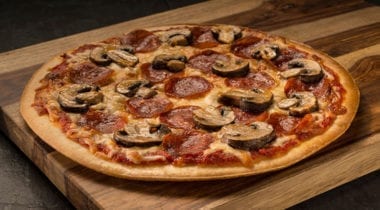 rich's gluten-free mushroom and pepperoni pizza