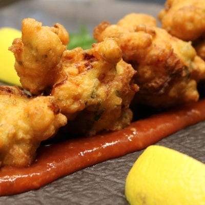 fried shrimp with sauce