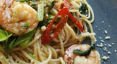shrimp pasta dish